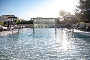 thumbnail: Pool