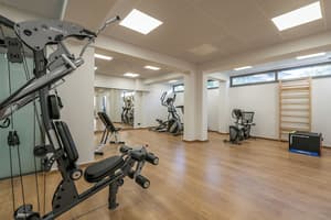 thumbnail: Gym