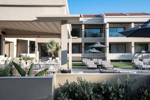 thumbnail: Exterior