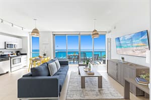 thumbnail: Living area