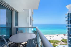 thumbnail: Balcony view