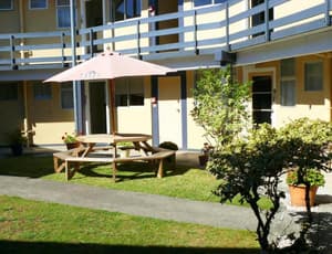 thumbnail: General view