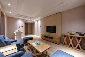 thumbnail: Living area