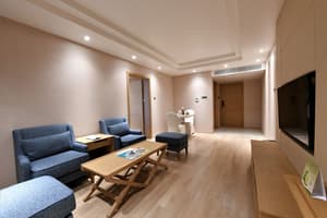 thumbnail: Living area
