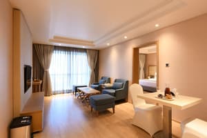 thumbnail: Living room