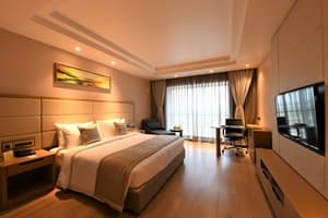 thumbnail: Room