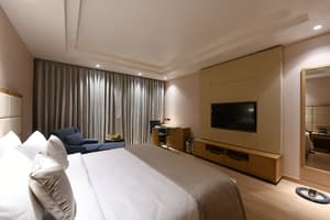thumbnail: Room