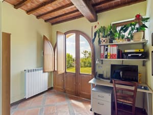 thumbnail: Interior