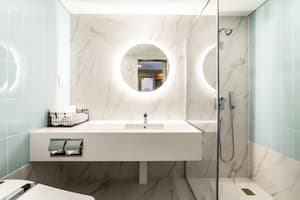 thumbnail: Bathroom