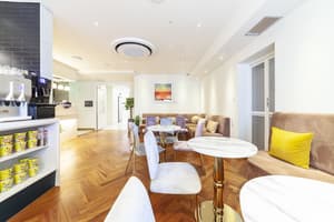 thumbnail: Breakfast area