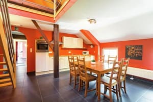 thumbnail: Living area