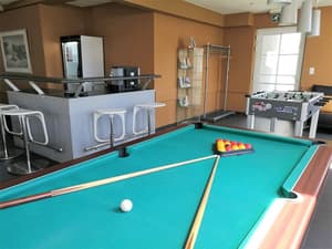 thumbnail: Billiards