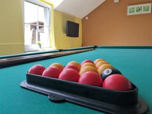 thumbnail: Billiards
