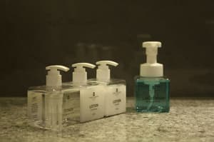 thumbnail: Bathroom amenities