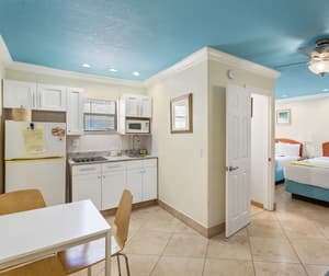 thumbnail: Front of property