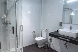 thumbnail: Bathroom