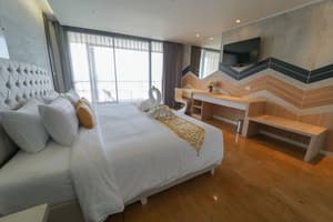 thumbnail: Room