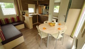 thumbnail: In-room dining