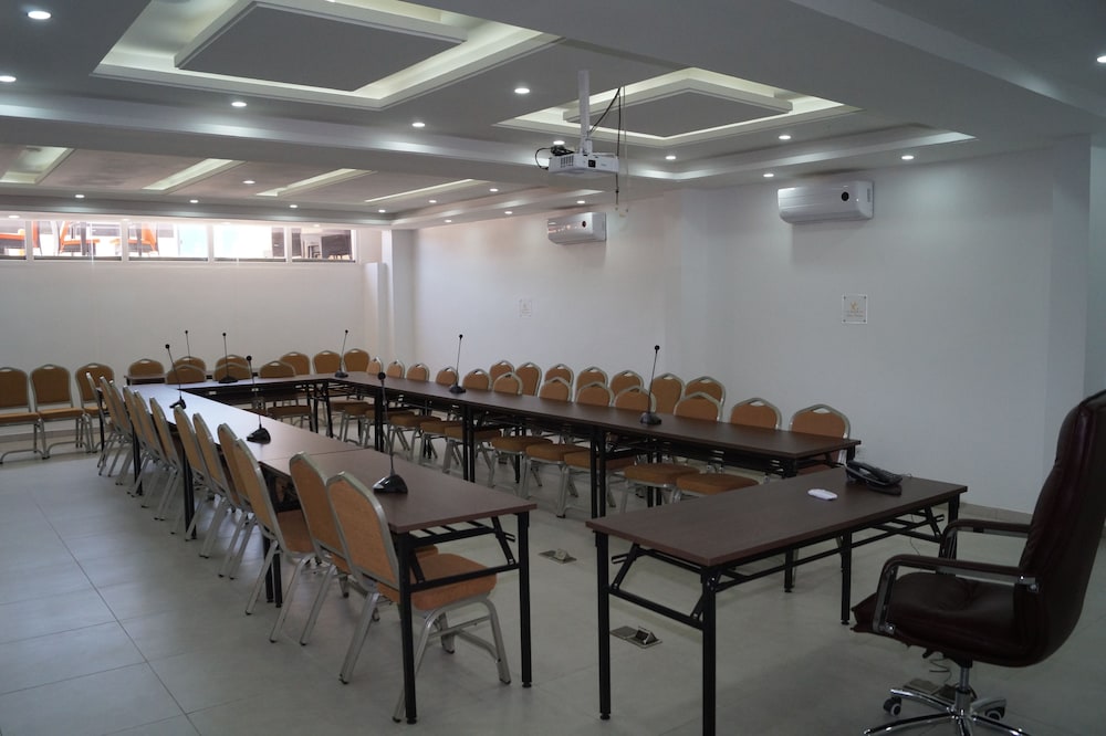 Restaurant-cafeteria