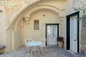 thumbnail: Terrace/patio