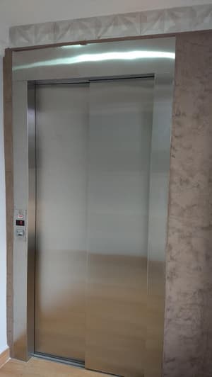 thumbnail: Interior