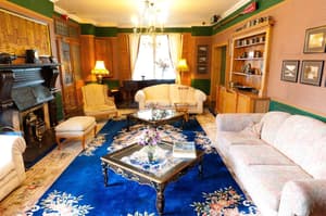 thumbnail: Interior