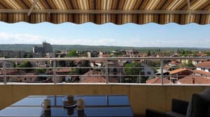 thumbnail: Balcony