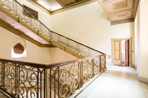 thumbnail: Staircase