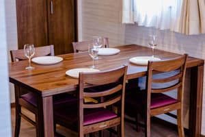 thumbnail: In-room dining