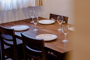 thumbnail: In-room dining