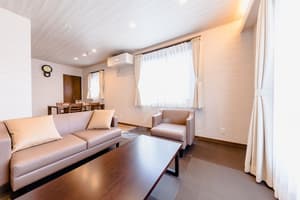 thumbnail: Living room