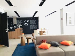 thumbnail: Interior detail