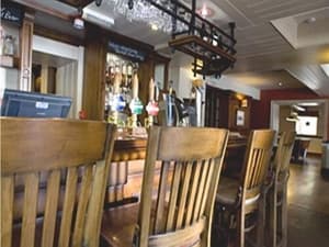thumbnail: Bar (on property)