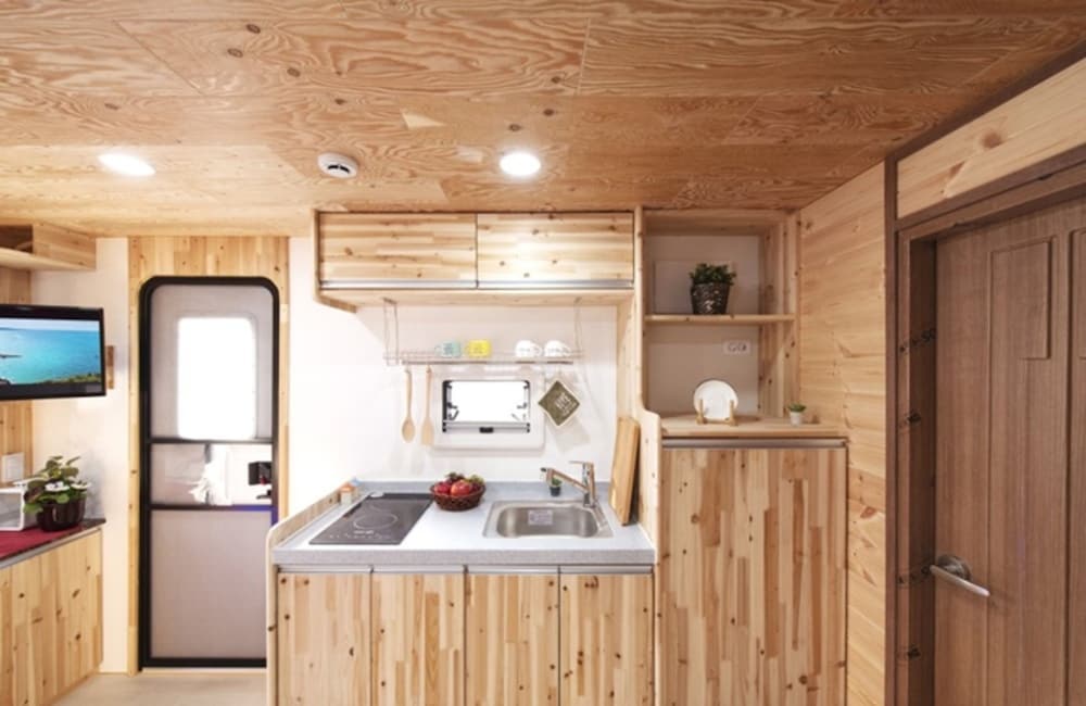 Private kitchenette