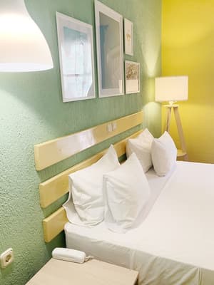 thumbnail: Room