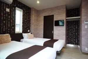 thumbnail: Room