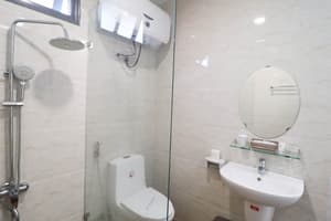 thumbnail: Bathroom