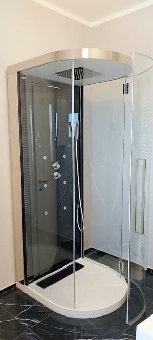 thumbnail: Bathroom shower