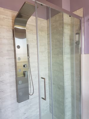 thumbnail: Bathroom shower
