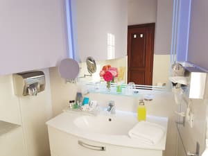 thumbnail: Bathroom
