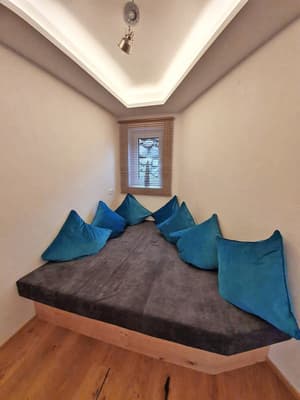 thumbnail: Living room