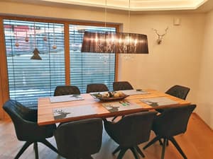 thumbnail: In-room dining