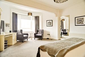 thumbnail: Living area