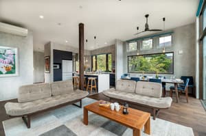 thumbnail: Living area