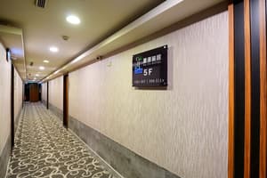 thumbnail: Hallway