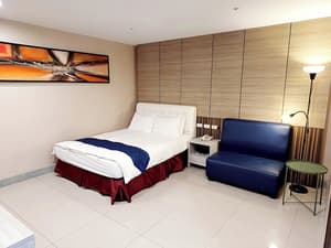 thumbnail: Room