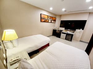 thumbnail: Room