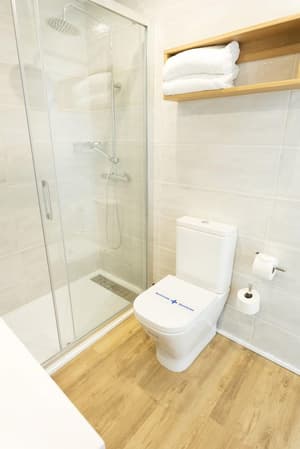 thumbnail: Bathroom