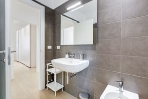 thumbnail: Bathroom sink