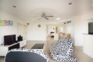 thumbnail: Living room